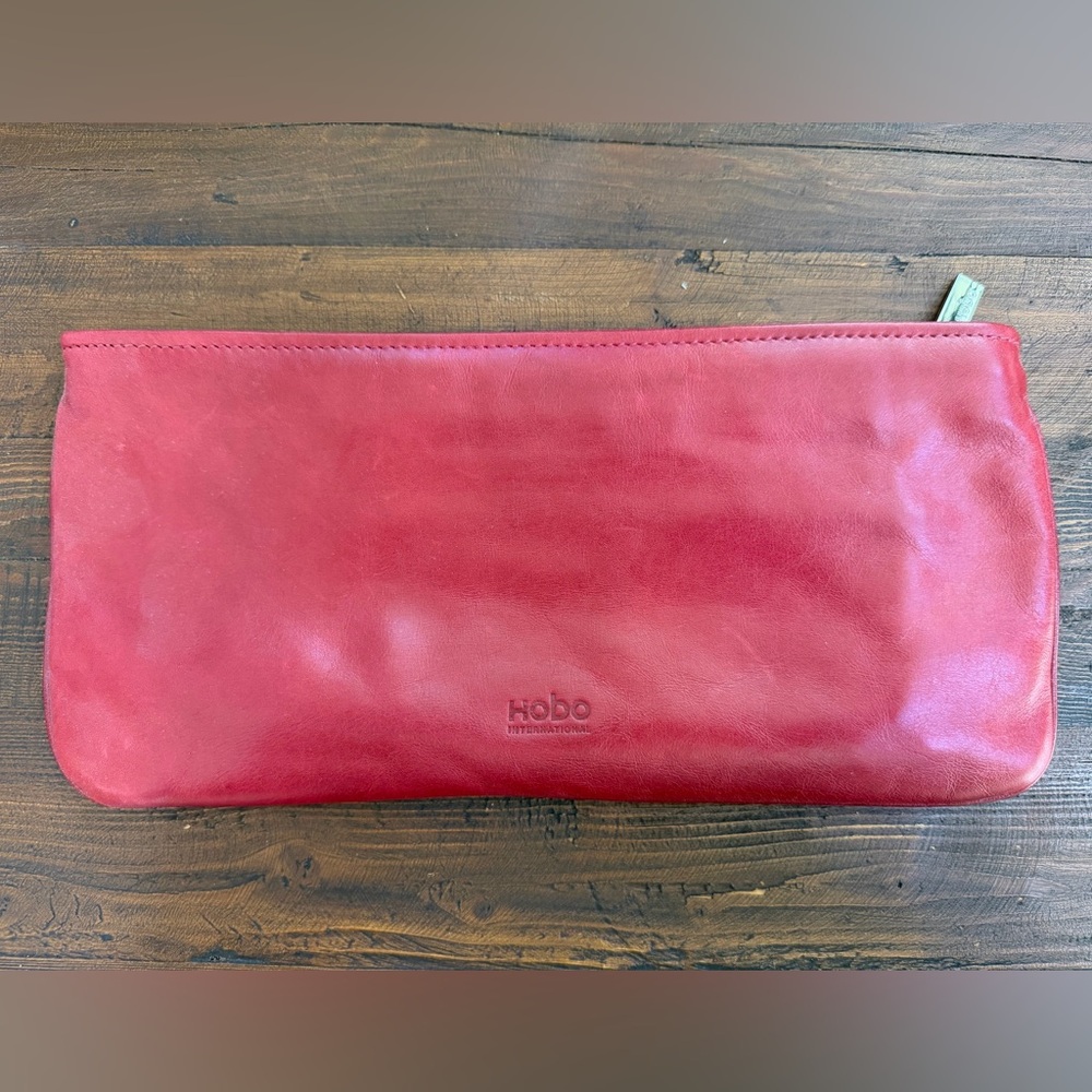 HOBO Berry Red Leather Zipper Envelope Clutch - Picture 3 of 9
